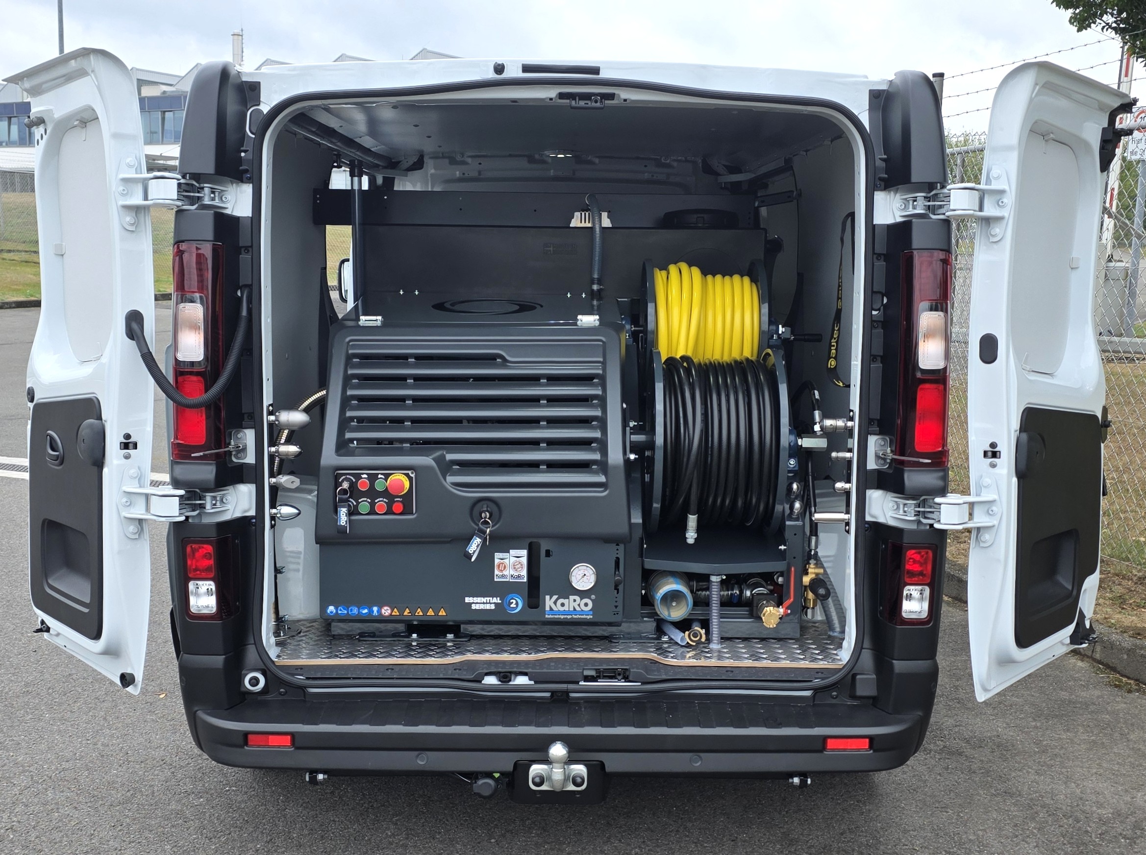 QUO-010675 /	SO-026155 Renault Trafic mit ES 2